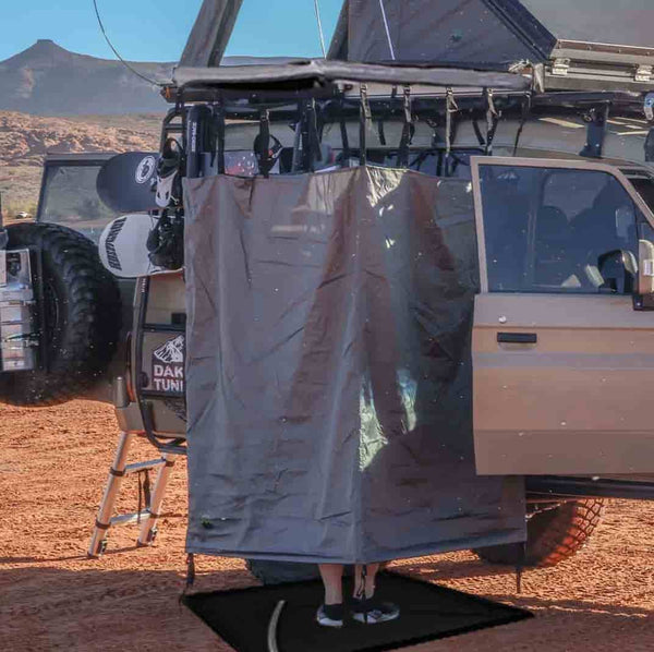 HD Nomadic Car-Side Shower Room