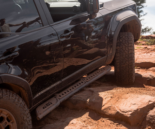 GX550 Overland Kickout Rock Sliders