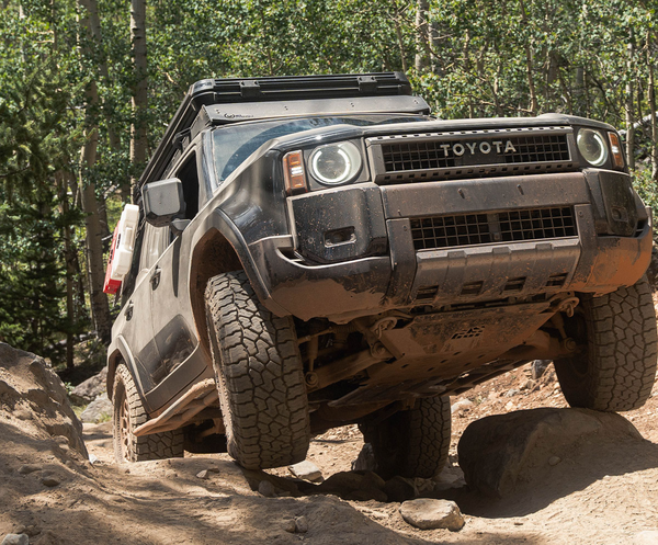 GX550 Overland Kickout Rock Sliders