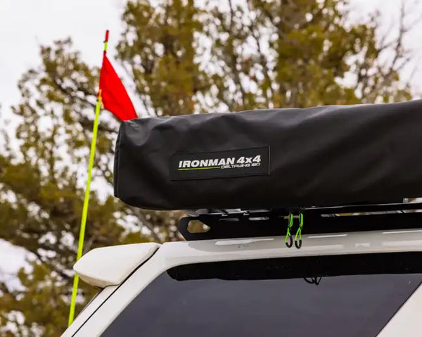 DeltaWing 180° Awning